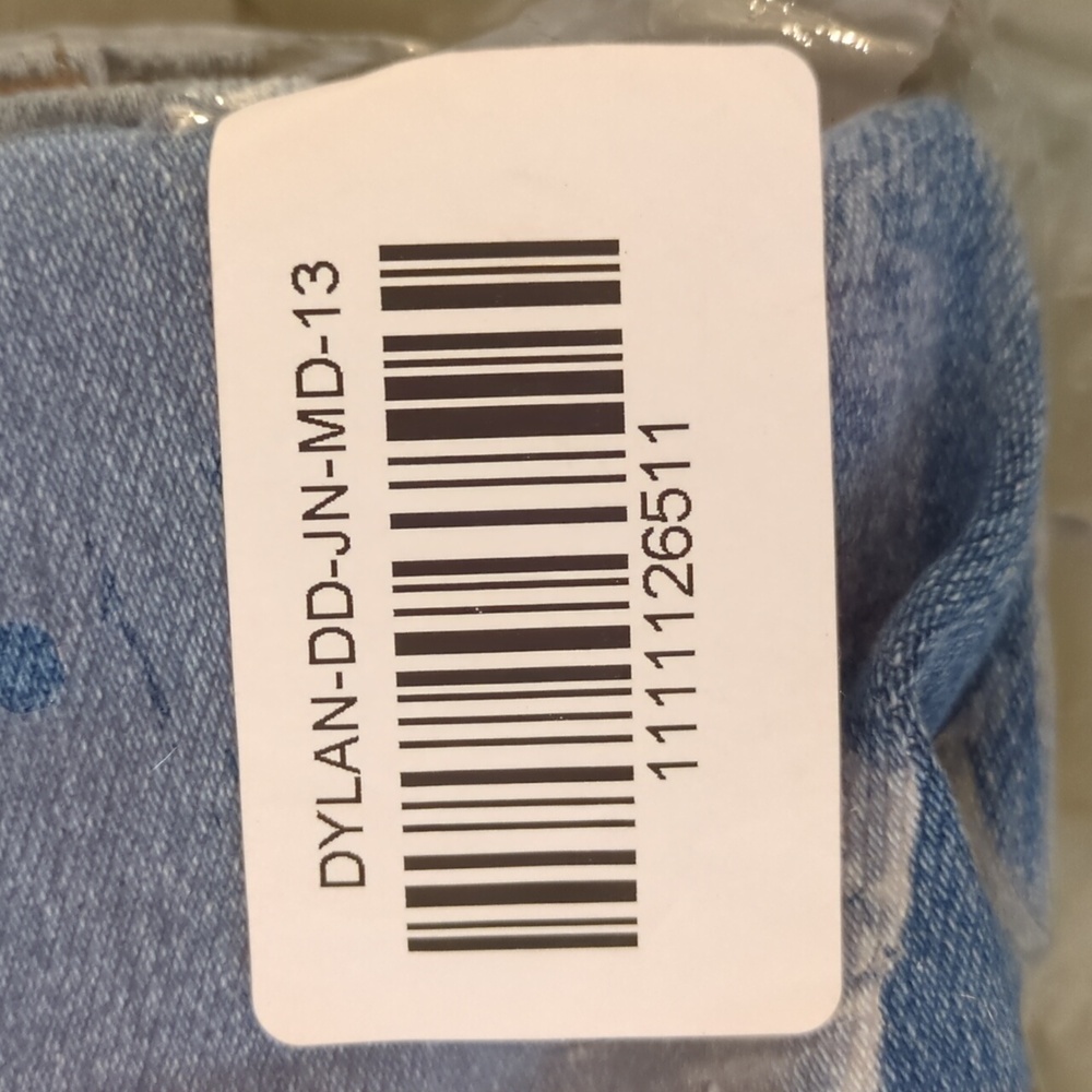 NWT Carly Jean Los Angeles Dylan Dad Jean in Medium Wash, Size 13 - Picture 5 of 5